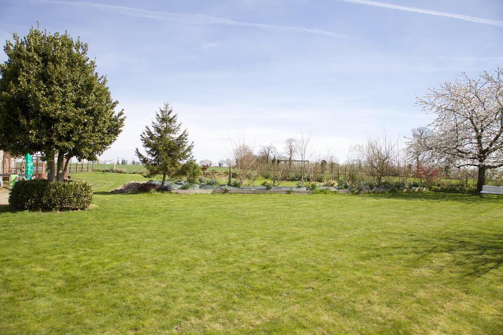 La Petite Chesnee Apartment Sacey Екстериор снимка